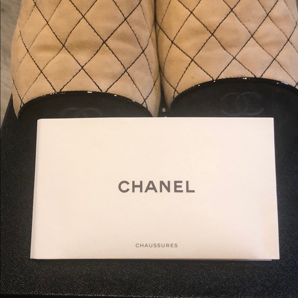Chanel Beige/Black Mule - Picture 5 of 5